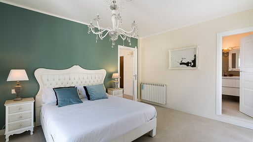 Villa Giutitta Bedroom 1