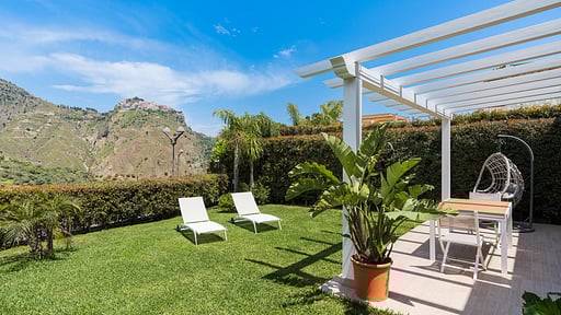 Villa Giutitta Garden