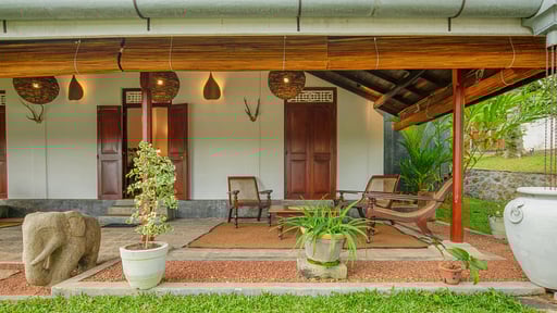 Villa Godahena Terrace/Veranda