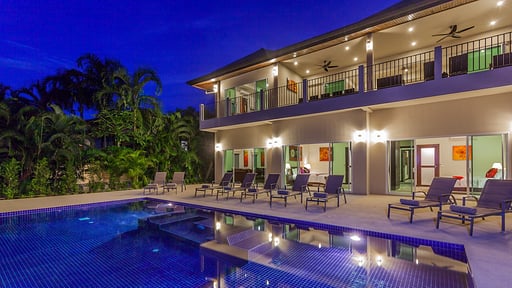 Villa Gold Swimming pool