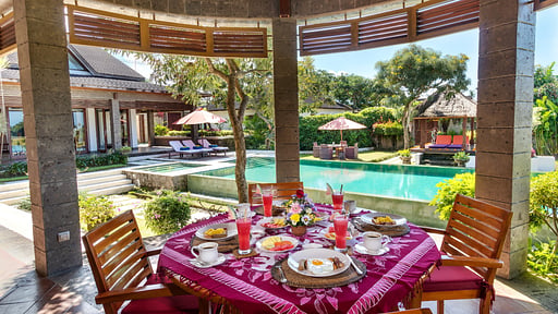 Griya Estate Dining area 1