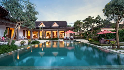Griya Estate Swimming pool 2