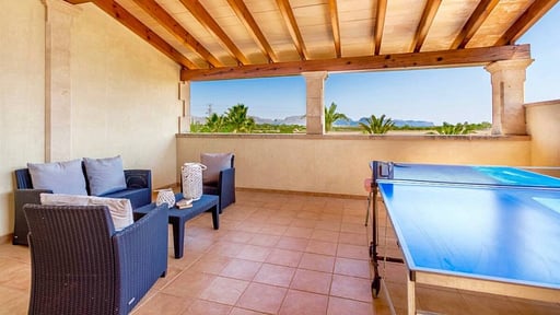 Villa Guillona Table tennis