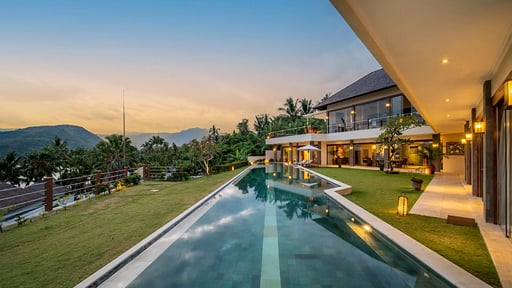 Villa Gumamela Zwembad