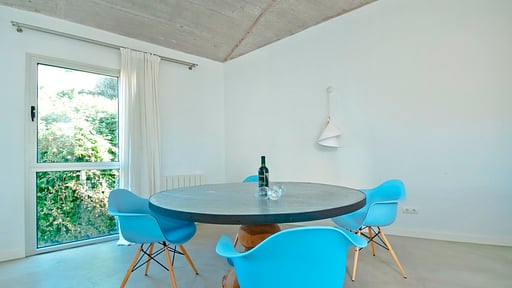 Villa H2O Haven Dining area 2