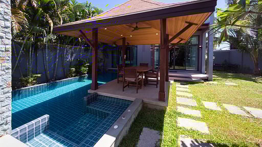 Villa Hanga Swimming pool