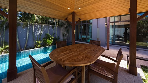 Villa Hanga Swimming pool