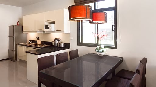 Villa Hanga Dining area