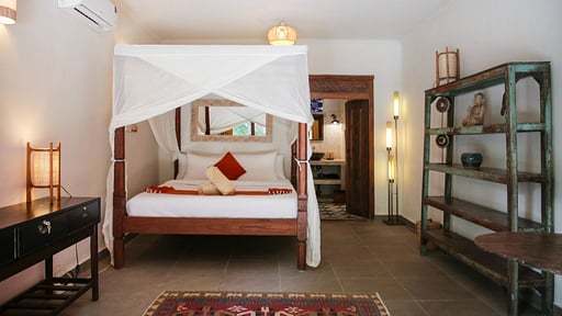 Villa Hangat Schlafzimmer 3