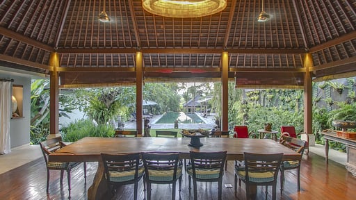Villa Hansa Dining area