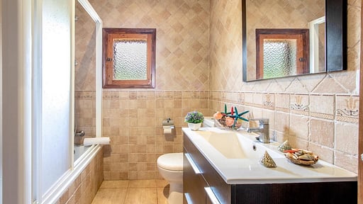 Villa Harbor Blue Bedroom 1