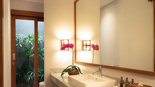 Villa Heliconia Bumbak Bedroom 3