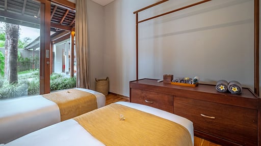 Villa Heliconia Bumbak Bedroom 3