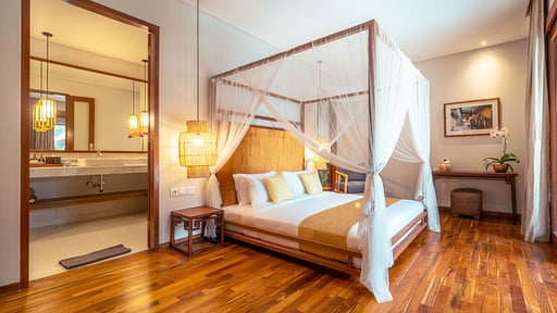 Villa Heliconia Bumbak Bedroom 2