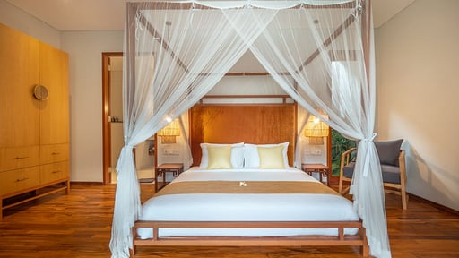 Villa Heliconia Bumbak Bedroom 2