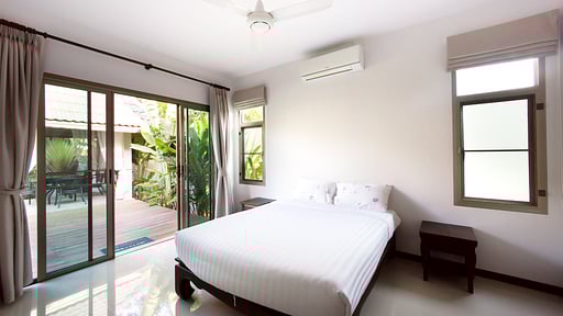 Villa Heni Bedroom 1