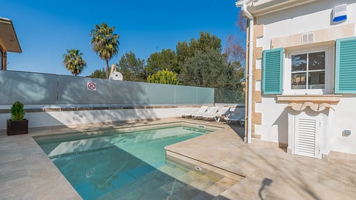 Villa Herdain Swimming pool