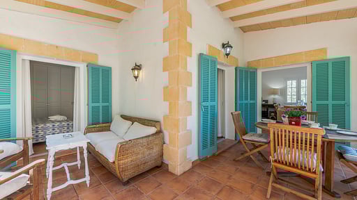 Villa Herdain Terrace/Veranda