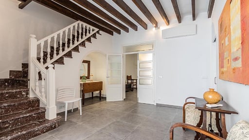 Villa Hessian Others