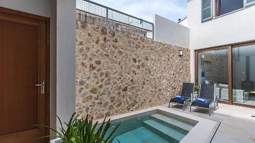 Villa Hessian Swimming pool