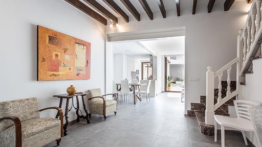 Villa Hessian Others