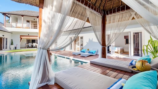 Villa Hiburan 1 Swimming pool