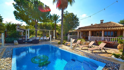 Villa Can Bisbe Schwimmbad