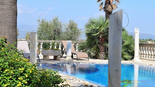 Villa Can Bisbe Schwimmbad
