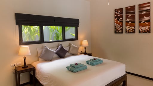 Villa Hihiria Bedroom 1