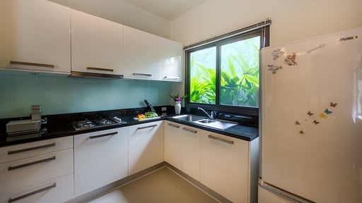Villa Hihiria Kitchen