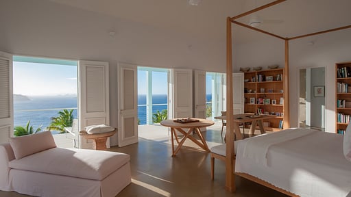 Villa Hill House Bedroom 1