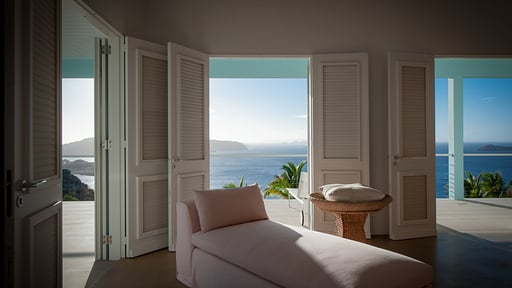 Villa Hill House Bedroom 1