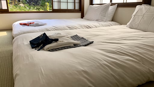 Himecho@Yasushi Bedroom 1