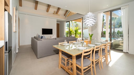 Villa Himmapana Grand Valley 4 Dining area