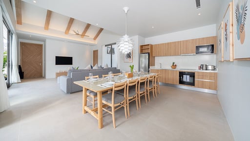 Villa Himmapana Grand Valley 5 Dining area