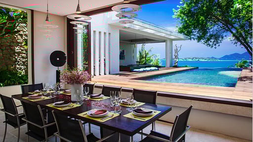 Villa Hin Dining area