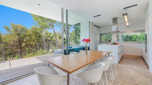 Villa Idaira Dining area