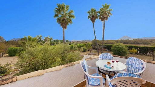 Villa Idu Terrace/Veranda