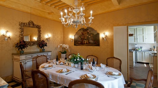Villa Igea 8 Dining area