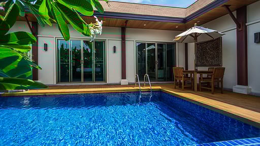 Villa Ikaroa Swimming pool
