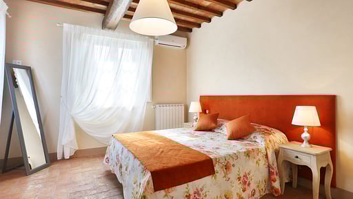 Villa Il Grappolo Bedroom 1