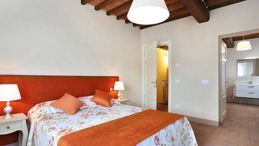 Villa Il Grappolo Bedroom 1