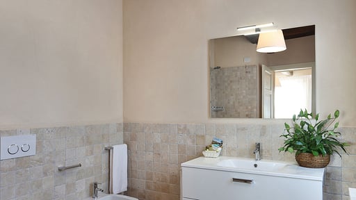 Villa Il Grappolo Bedroom 1