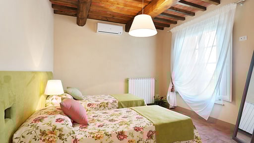 Villa Il Grappolo Bedroom 5