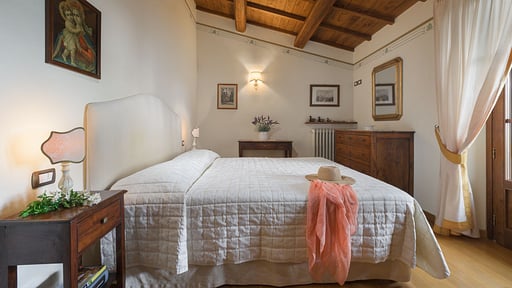 Villa Il Nido Bedroom 1