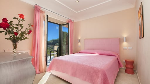 Villa Il Noce Bedroom 5