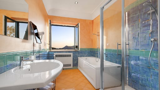 Villa Il Noce Bedroom 4