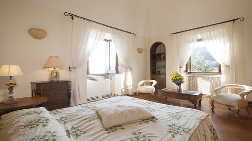 Villa Il Pino Bedroom 2