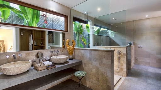Villa Iluh Bedroom 1