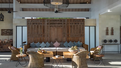 Villa Iluh Living room